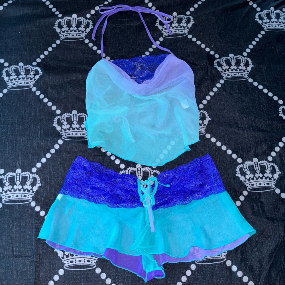 Frederick's of Hollywood Lace Lingerie Set